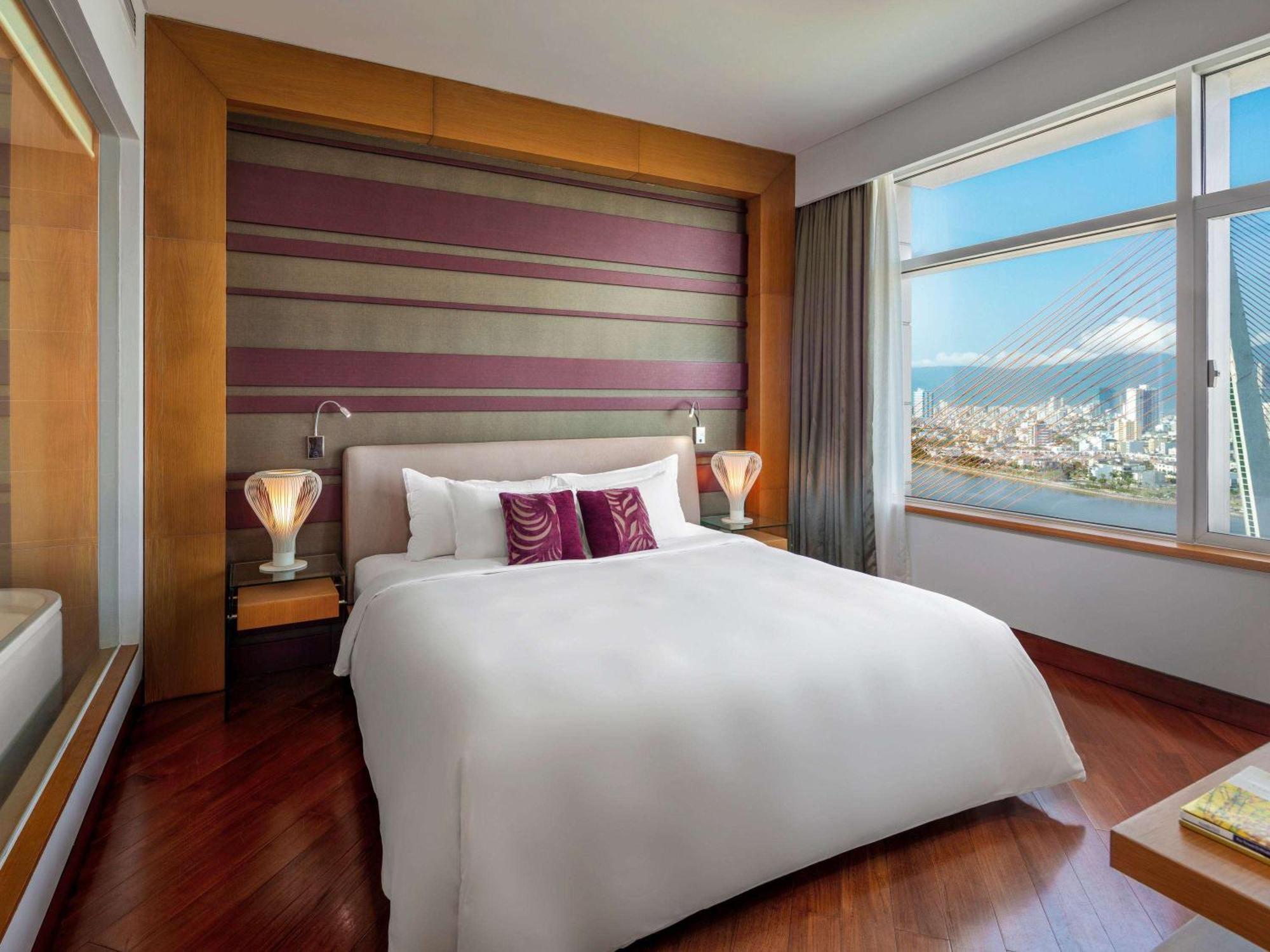Grand Mercure Danang Екстериор снимка